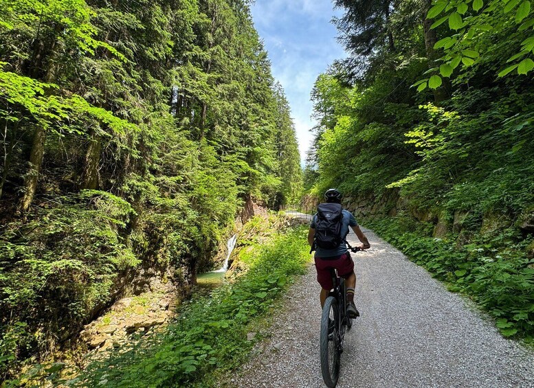Molveno: 3 Lakes E-Bike Tour in the Brenta Dolomites 1