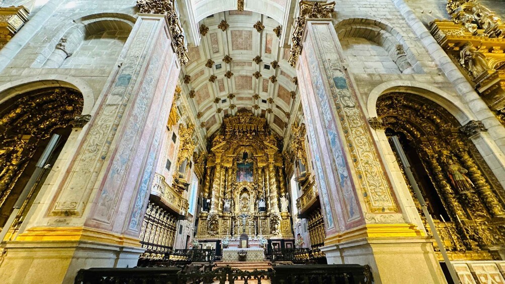 Porto Cathedral Guided Tour with Entrance Tickets