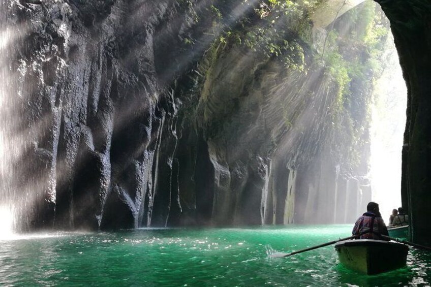 Takachiho Gorge and Mount Aso One-Day Scenic Adventure 4