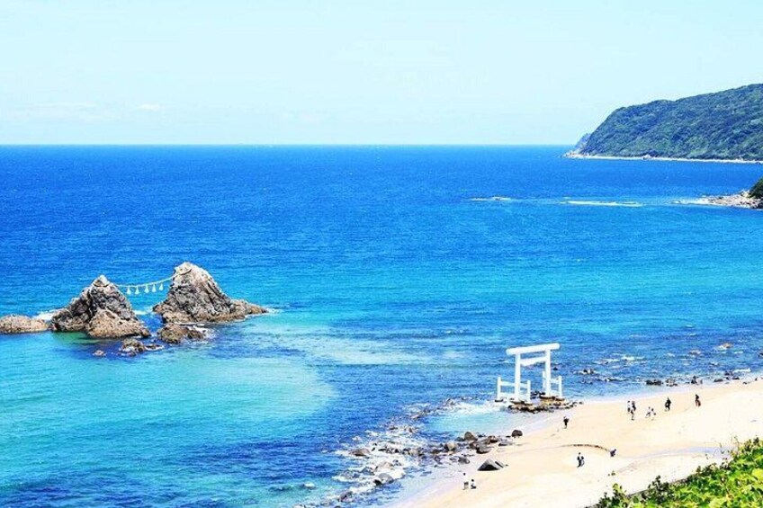 Itoshima Day Tour: Shiraito Falls & Coastal Views from Fukuoka 5