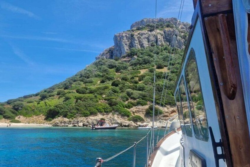 Olbia Vintage Sailing Trip Figarolo Tavolara 5