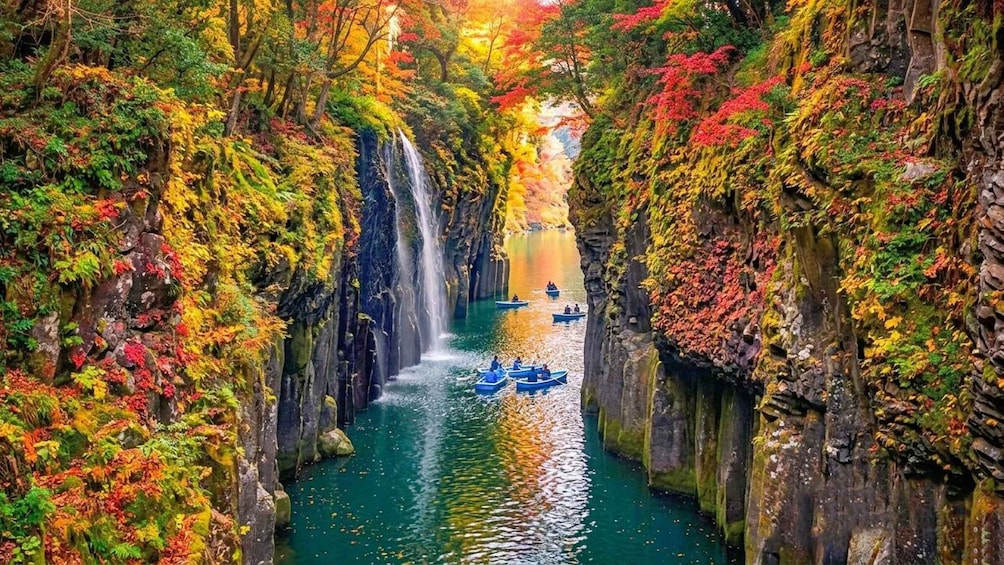 Mt. Aso & Takachiho Gorge Tour with Optional Boat Ride 2