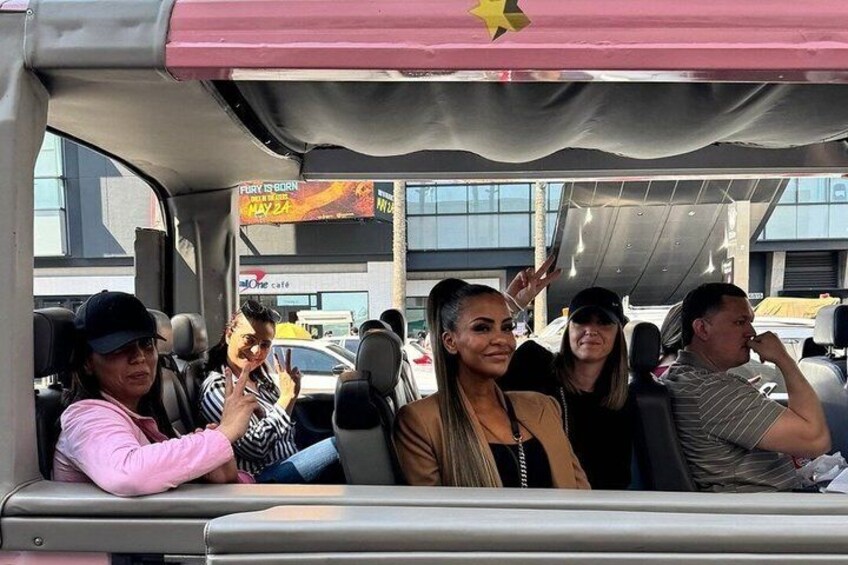 Hollywood, Beverly Hills and Celebrity Homes Tour Open-Air Bus 1
