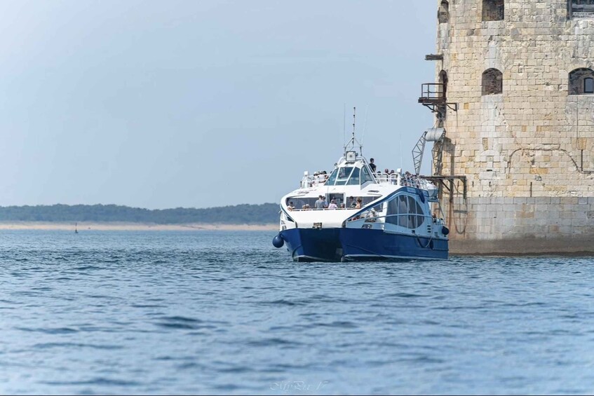 Picture 3 for Activity Fouras-les-Bains: Cruise around Fort Boyard and tour of the Ile d’Aix 4
