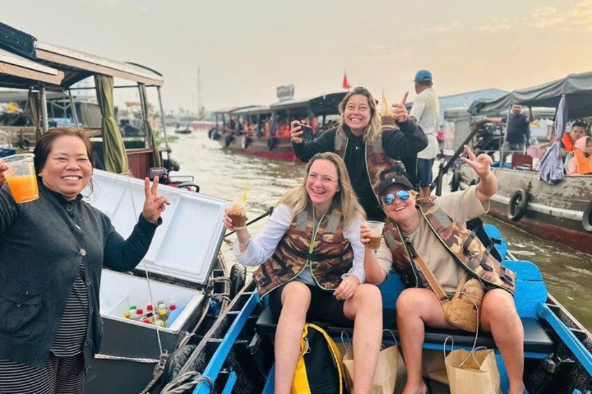 Can Tho: Floating Market, Canals & Rice Noodle Workshop 3