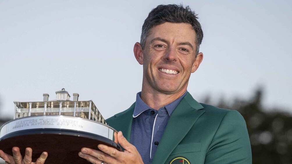 Rory McIlroy Club & Trophy Experience Tour 1