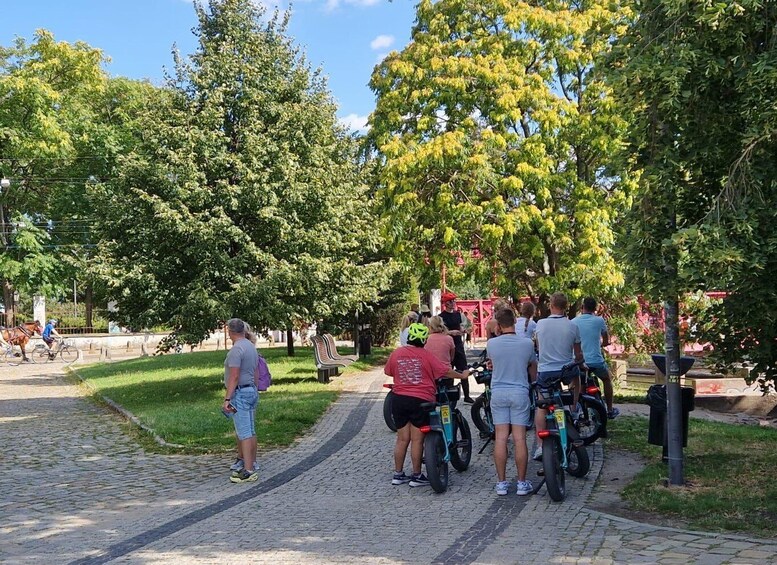 Picture 1 for Activity Wrocław: Discover the Green City - eBike Tour along nature 2