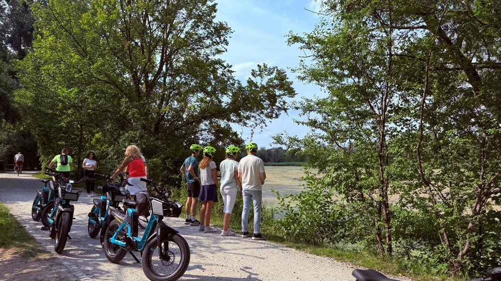 Picture 5 for Activity Wrocław: Discover the Green City - eBike Tour along nature 2