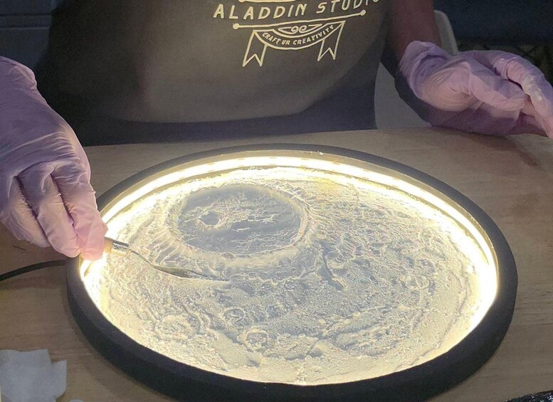 Bangkok: Moon Lamp Art Workshop & Materials & Instructor 1