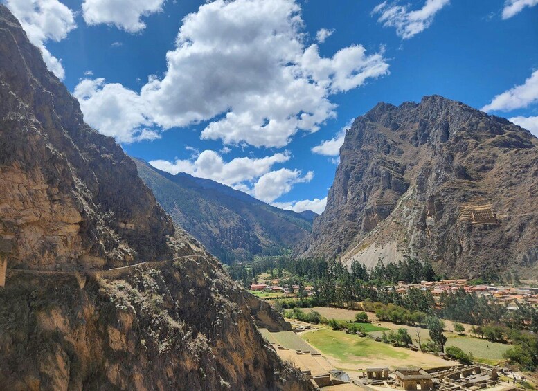 Picture 6 for Activity Ollantaytambo: Guided Walking Tour with Local Guide 5
