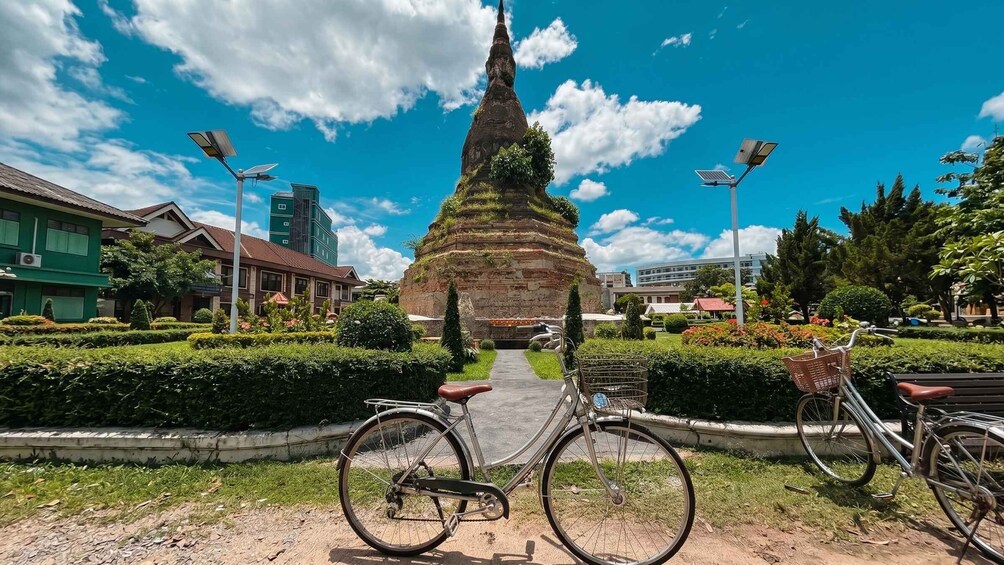 Picture 1 for Activity Vientiane: Guided City Bike Tour with Coffee & Lunch 5