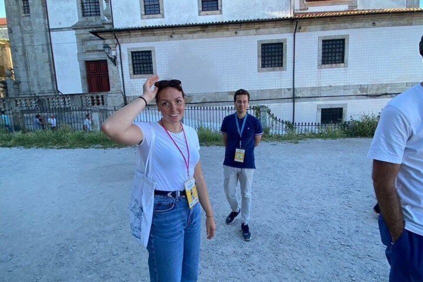 Porto History and Culture Walking Tour with Local Guides 3