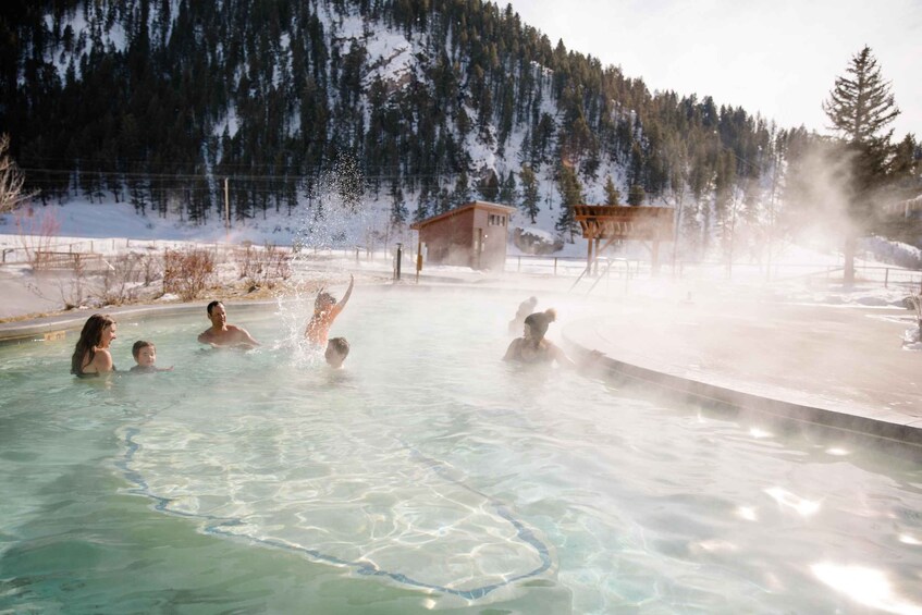 Jackson: Winter Wildlife Safari & Hot Springs Soak 1