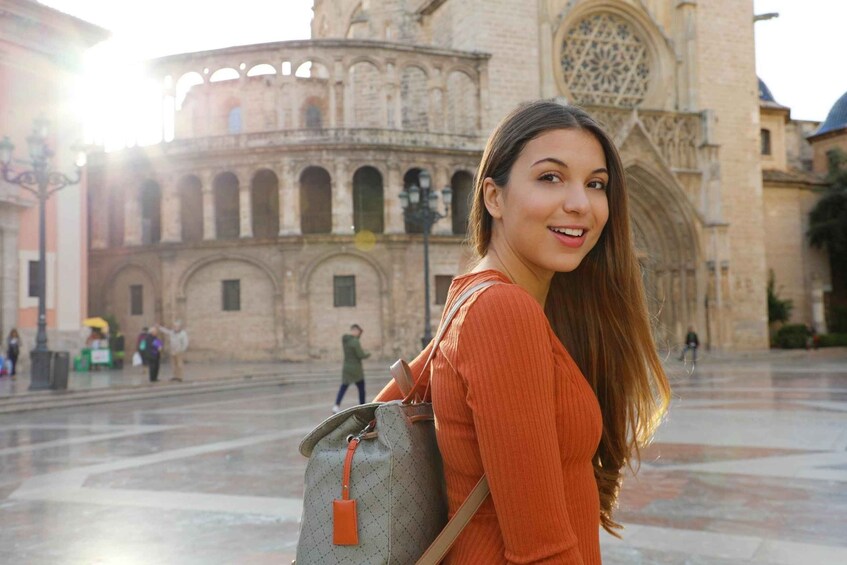 Valencia Cathedral Private Guided Tour & Tickets 1