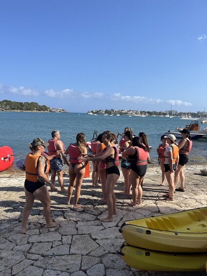Picture 9 for Activity Pedal boat rental in Portocolom 2