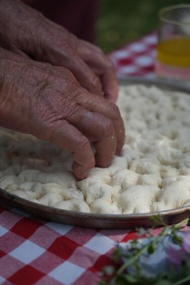 Picture 4 for Activity FocacciArt | Focaccia Making Workshop in an ancient Villa 2