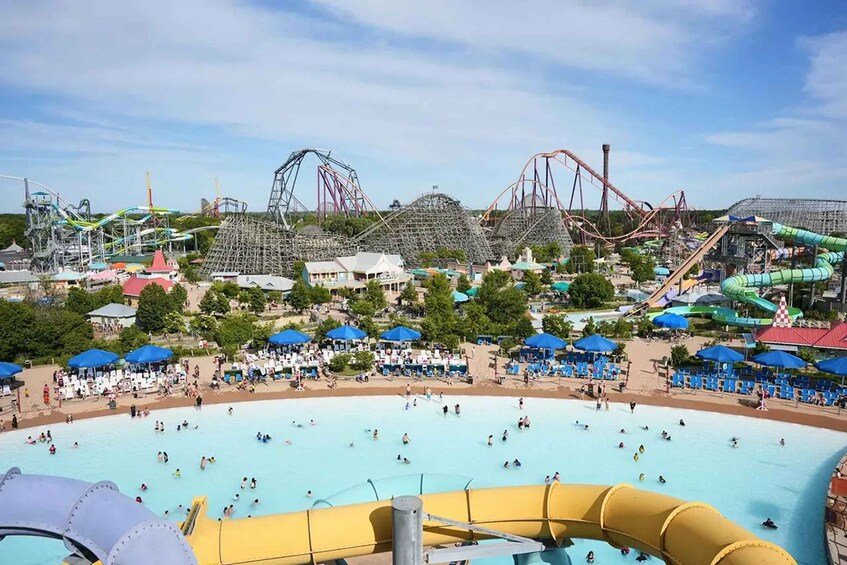 Picture 7 for Activity Chicago: Hurricane Harbor Chicago Admission Ticket 2