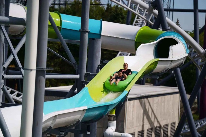 Picture 2 for Activity Chicago: Hurricane Harbor Chicago Admission Ticket 3