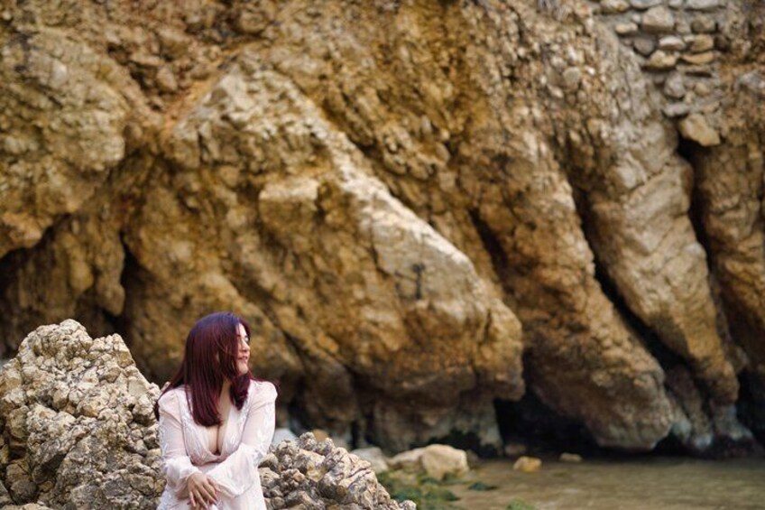Personalized Photo Session in Scenic Sitges 5