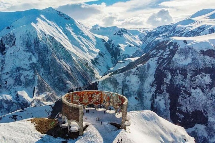Kazbegi Small-Group Day Trip: Ananuri, Gudauri & Honey 1