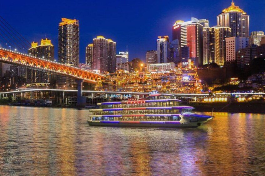 Chongqing Two River Night Cruise (Drone show on Saturday) 4