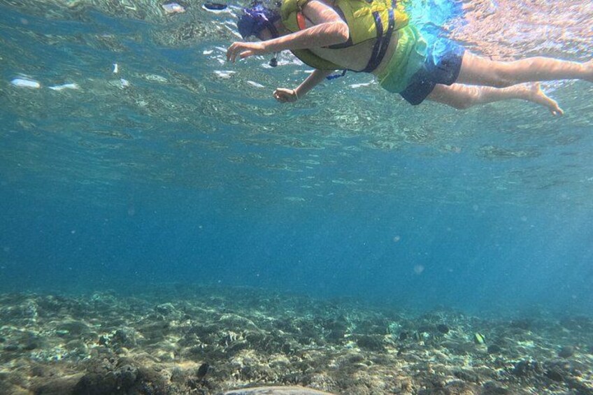 Gili Air Private Snorkeling Tour with Sea Turtles & Free GoPro 5