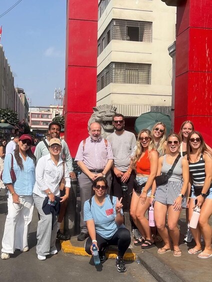 Lima: Miraflores Walking Tour & Authentic Food Experience 2