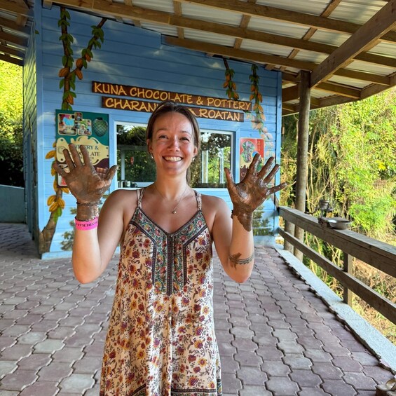 Roatan: Circa 1950's, Pottery, Chocolate Tasting & Garifuna 1