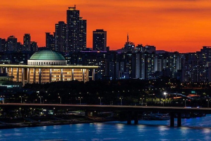 Seoul Hangang River Sightseeing Cruise Experience 3