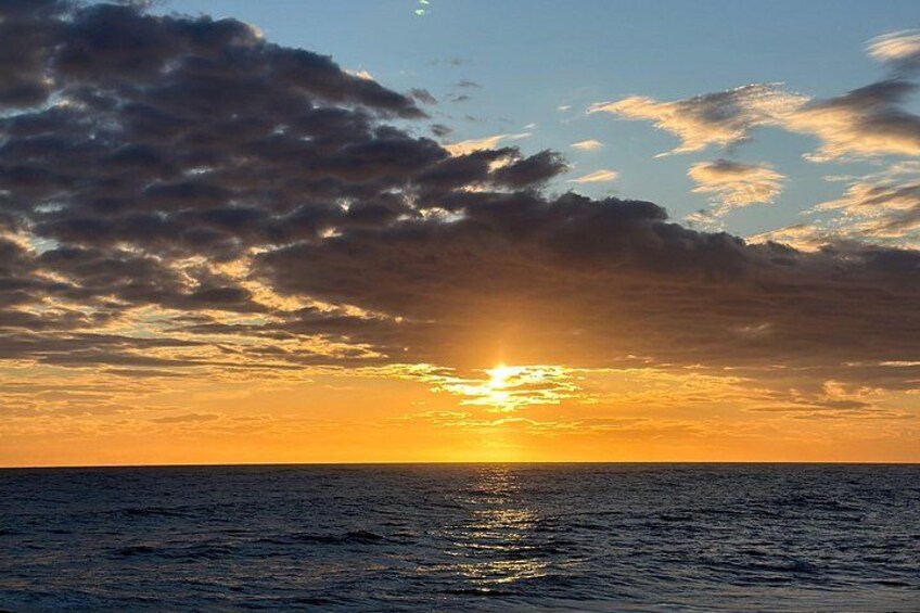 Sunset boat tour among the caves of Santa Maria di Leuca 3