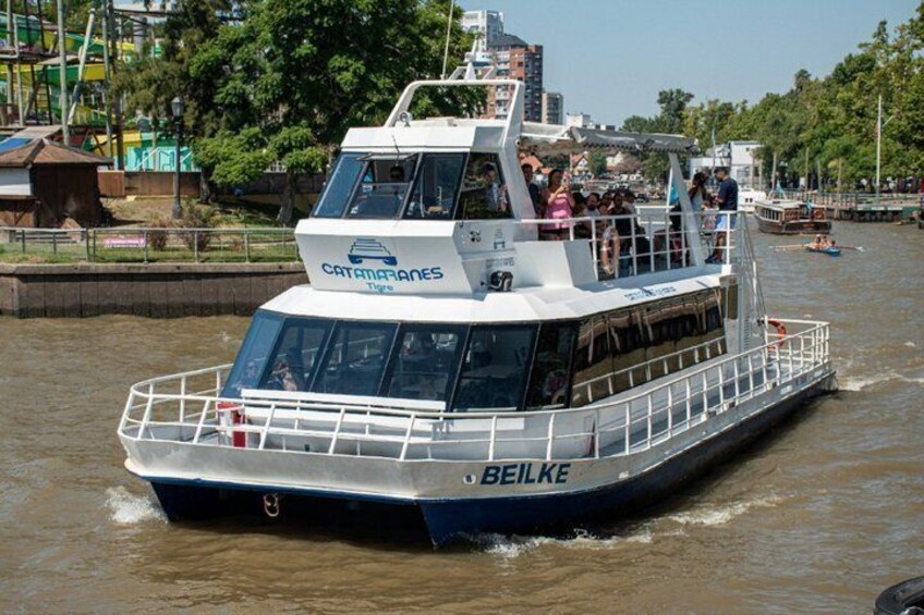 1-Hour Catamaran Cruise in the Tiger Delta 1