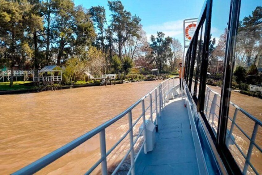 1-Hour Catamaran Cruise in the Tiger Delta 2