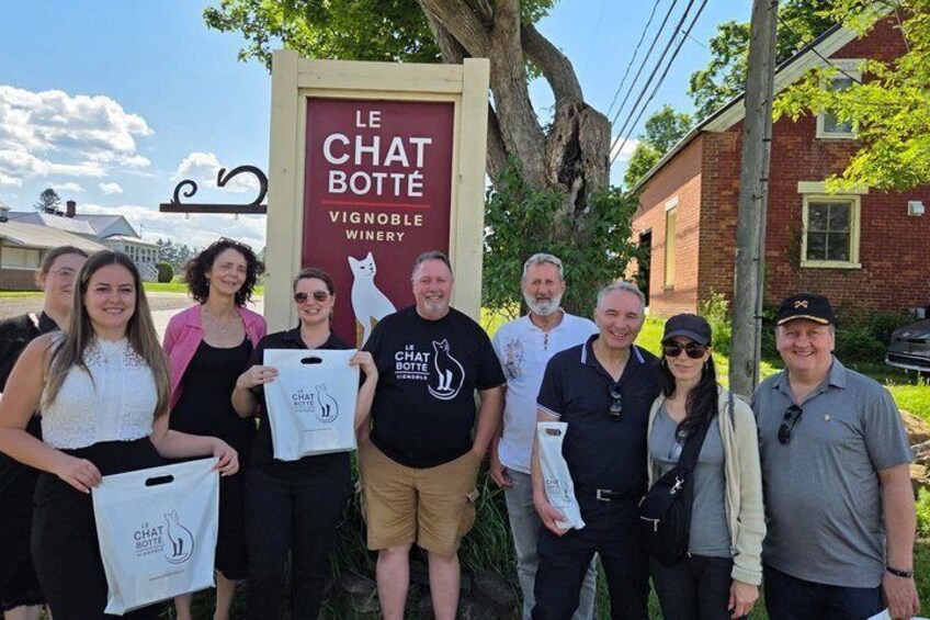 Experience the Flavors of Montérégie on a Guided Wine Tour 2