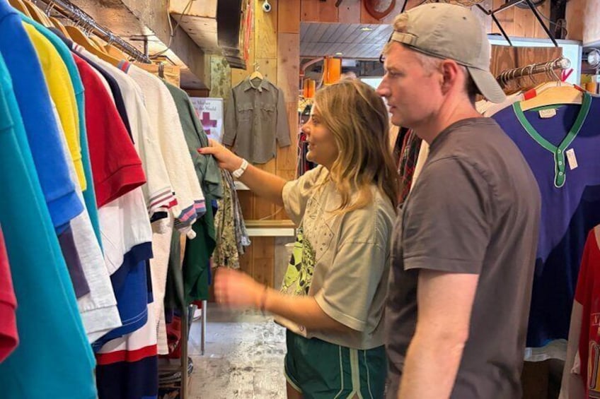 Private Vintage & Thrift Shopping Experience in Osaka 2