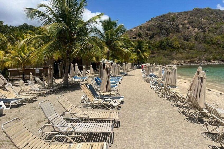 St. Kitts: Best of Beaches Beach Hopping Tour" 3
