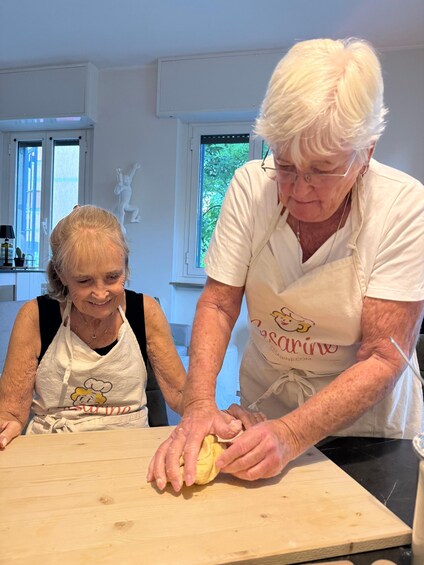 Picture 5 for Activity Milan: Homemade Pasta, Sauce, and Tiramisu Cooking Class 3