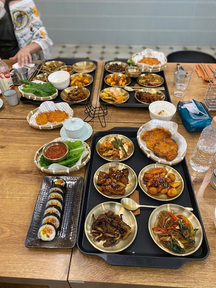 Picture 10 for Activity Seoul: 8 Korean Dishes Cooking Class in Artsy Open Kitchen 3