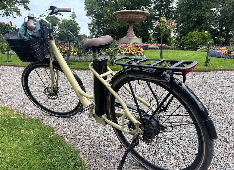 Picture 2 for Activity Stockholm: E-Bike City Tour 2