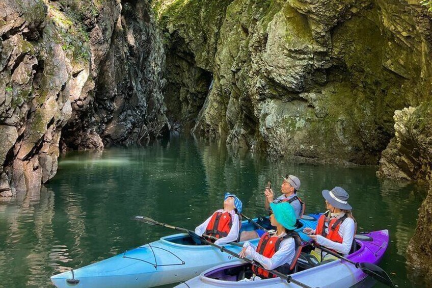 Yamagata, Japan: Mifuchi Gorge Guided Canoe Tour 2