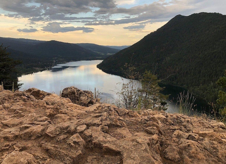Kamloops: Private Lake, Hoodoos & Winery Scenic Tour 1