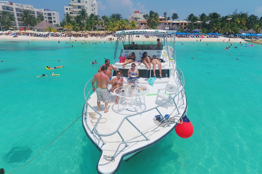 Isla Mujeres Beach & Snorkel with Shared Sea Scooters 1