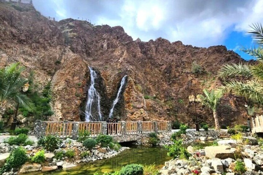 Khorfakkan Tour Waterfall and Scenic Mountain Drive 3