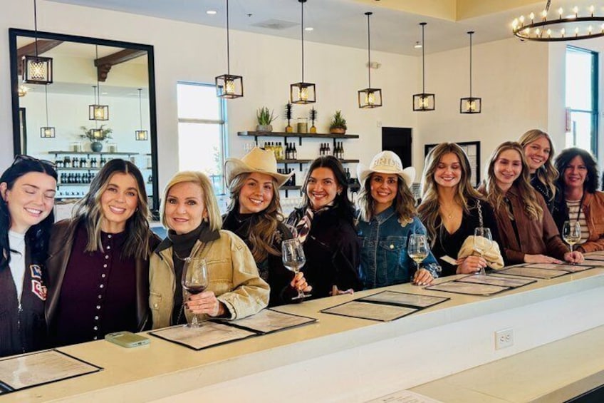 Luxury Temecula Wine Tour 3 Wineries in a Trolley Bus or SUV 5