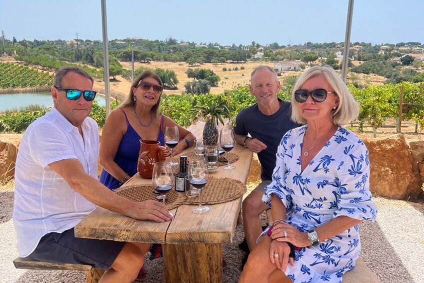 Wine Safari - Come grape hunting with us! 2