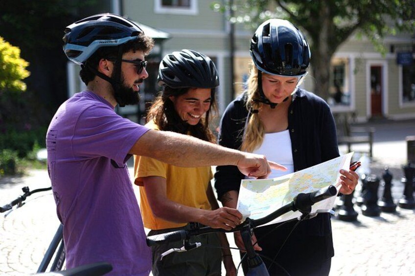 Vaxholm Guided Bike Tour with Swedish Fika 2