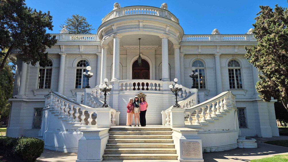 Picture 3 for Activity Viña del Mar for Brazilians: History, architecture, and more. 2