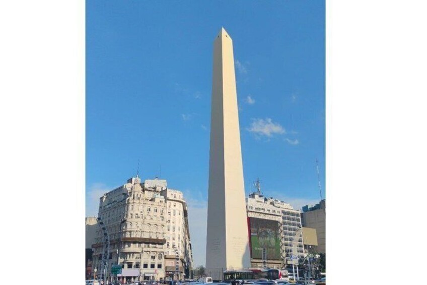 Buenos Aires Puerto Madero Tour and Casa Rosada and Obelisco 3