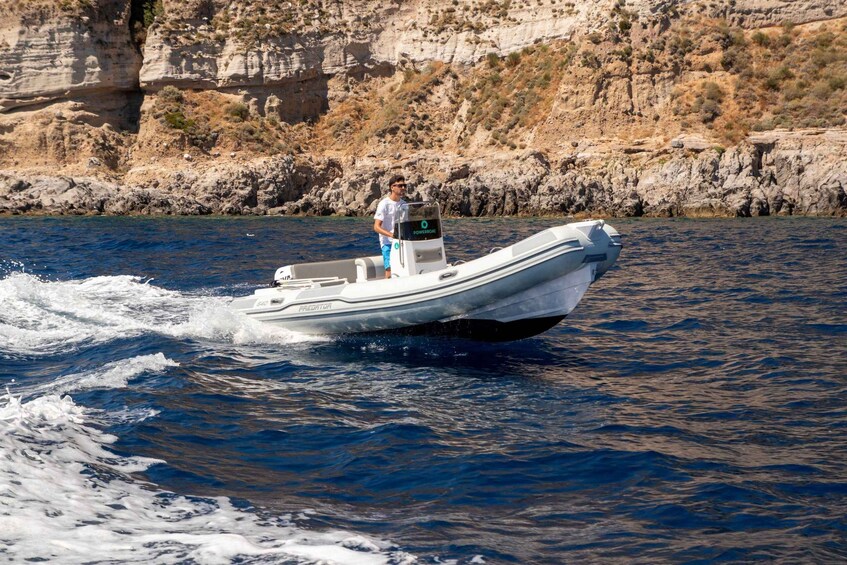 Picture 3 for Activity Ischia Island: 40 hp inflatable boat rental without a license 5