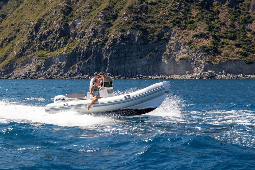 Picture 2 for Activity Ischia Island: 40 hp inflatable boat rental without a license 3