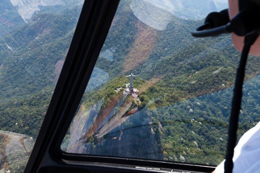 Rio de Janeiro: 25 Min Helicopter Tour Christ the Redeemer 2